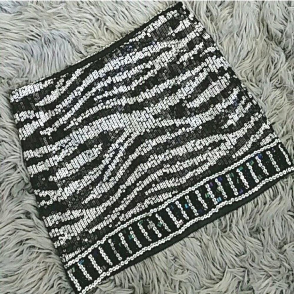 Twelev by Twelve Mini Skirt Zebra Sequins Small - Picture 1 of 4